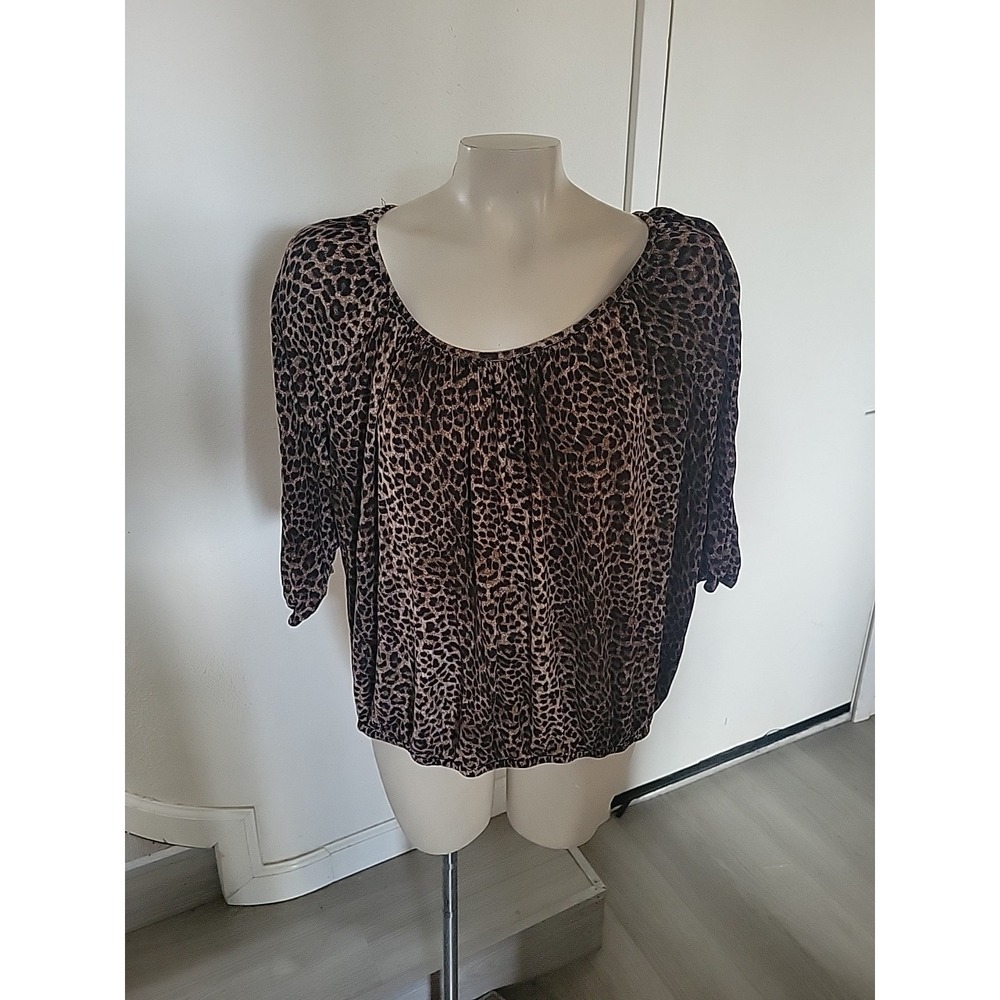 Michael Kors Plus Size 1X Animal Print Leopard Mobwife Blouse Lightweight Luxury